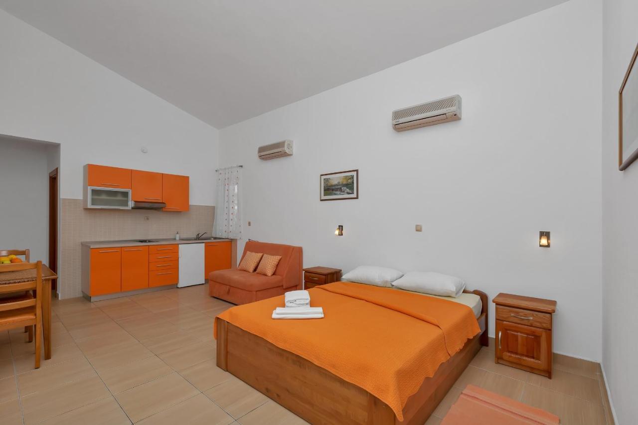Villa Juric Baška Voda Екстериор снимка